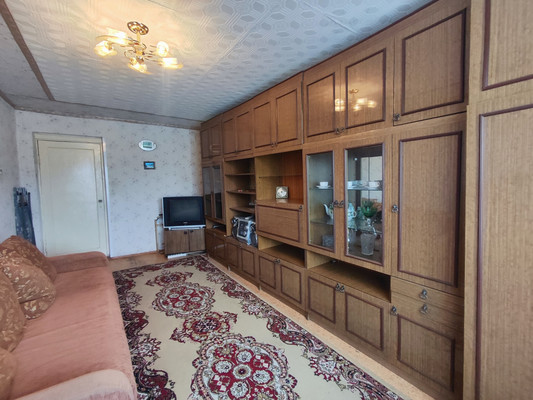 Продам двухкомнатную (2-комн.) квартиру, Соколовская ул, 1к2, Рязань г