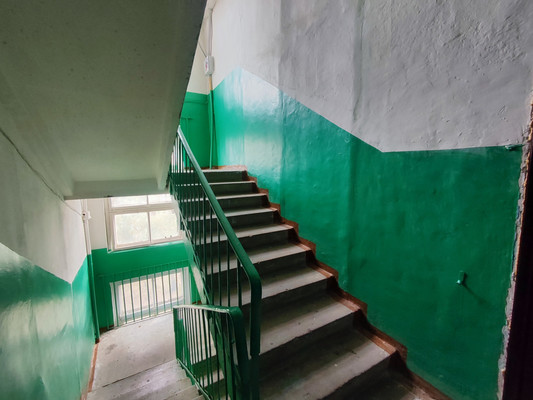 Продам двухкомнатную (2-комн.) квартиру, Соколовская ул, 1к2, Рязань г