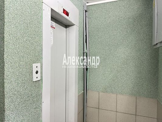 Продам однокомнатную (1-комн.) квартиру, Художников пр-кт, 15/1, Санкт-Петербург г