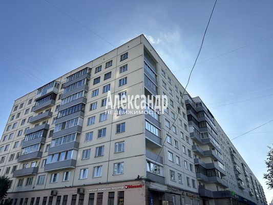 Продам однокомнатную (1-комн.) квартиру, Художников пр-кт, 15/1, Санкт-Петербург г