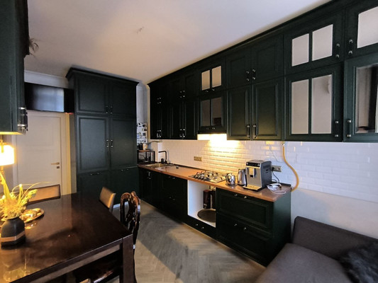 Продам трехкомнатную (3-комн.) квартиру, Севастопольская ул, 43кж, Симферополь г