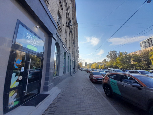 Сдам торговое помещение 95 м2, Энгельса пр-кт, 21, Санкт-Петербург г