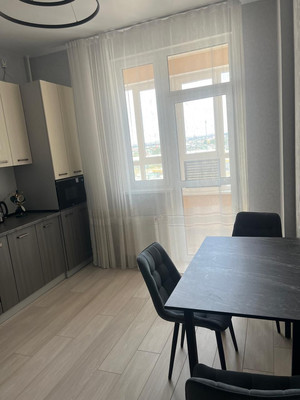 Продам однокомнатную (1-комн.) квартиру, Ковыльная ул, 96, Симферополь г