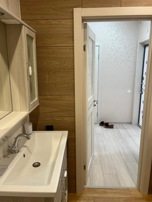 Продам однокомнатную (1-комн.) квартиру, Ковыльная ул, 96, Симферополь г