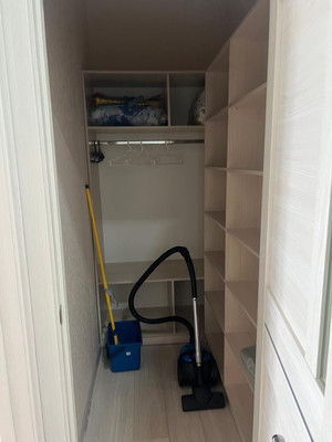 Продам однокомнатную (1-комн.) квартиру, Ковыльная ул, 96, Симферополь г