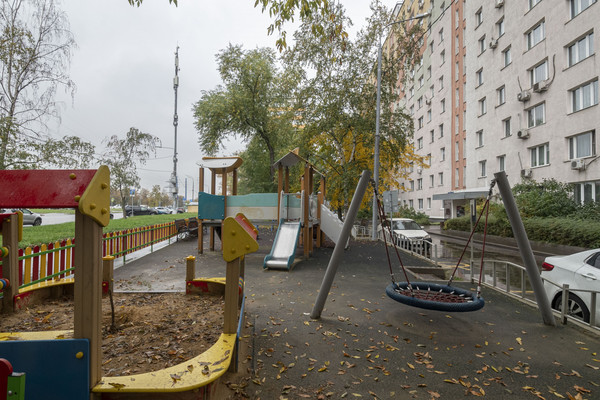 Продам трехкомнатную (3-комн.) квартиру, Подольская ул, 11, Москва г