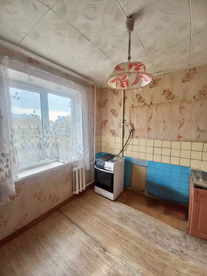 Продам двухкомнатную (2-комн.) квартиру, Гагарина ул, 3, Волгодонск г
