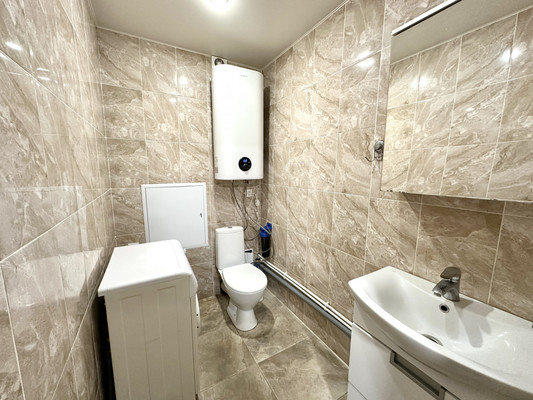 Продам гараж 94 м2, Мира ул, 117а, Ханты-Мансийск г