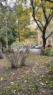 Продам двухкомнатную (2-комн.) квартиру, Плотников пер, 5, Москва г