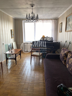 Продам двухкомнатную (2-комн.) квартиру, Плотников пер, 5, Москва г