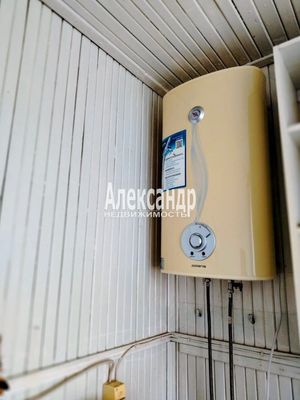 Продам трехкомнатную (3-комн.) квартиру, Кленовая ул, 1, Токарево п