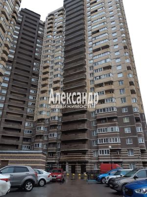 Продам однокомнатную (1-комн.) квартиру, Школьная ул, 11к1, Бугры п