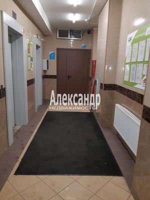 Продам однокомнатную (1-комн.) квартиру, Школьная ул, 11к1, Бугры п