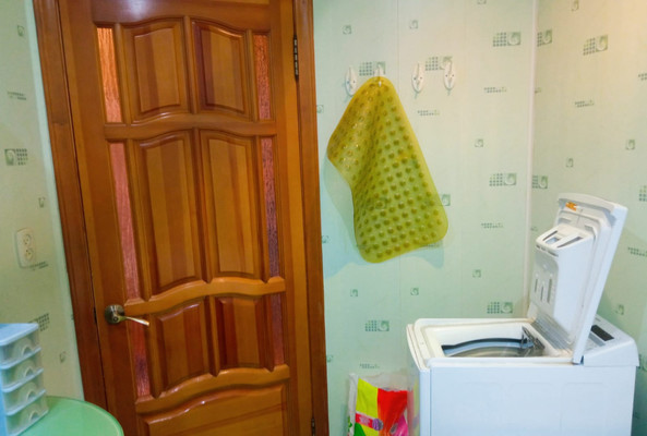 Продам многокомнатную квартиру, 50 лет Октября ул, 12, Алексин г