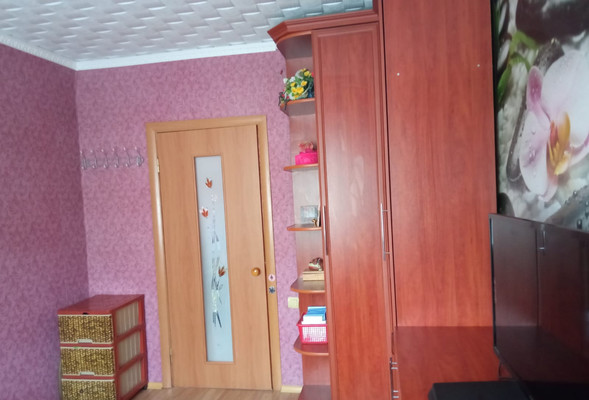 Продам многокомнатную квартиру, 50 лет Октября ул, 12, Алексин г