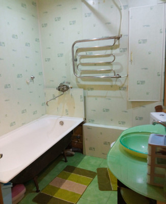 Продам многокомнатную квартиру, 50 лет Октября ул, 12, Алексин г