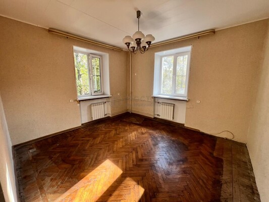 Продам двухкомнатную (2-комн.) квартиру, Октябрьский пр-кт, 375к12, Люберцы г