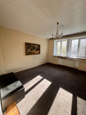 Продам двухкомнатную (2-комн.) квартиру, Октябрьский пр-кт, 375к12, Люберцы г