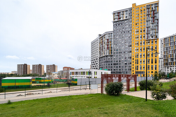 Продам однокомнатную (1-комн.) квартиру, Бачуринская ул, 9Ак2, Коммунарка п