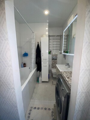 Продам двухкомнатную (2-комн.) квартиру, Академика Ландау б-р, 5к1, Москва г