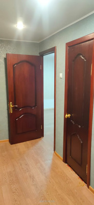 Продам двухкомнатную (2-комн.) квартиру, Северная ул, 3, Алексин г