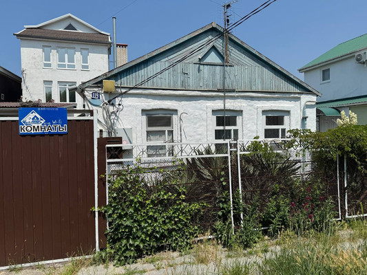 Продам дом, Кати Соловьяновой ул, 119, Анапа г, 0 км от города