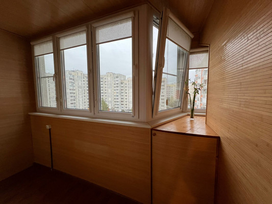 Продам трехкомнатную (3-комн.) квартиру, Руднёвка ул, 12, Москва г