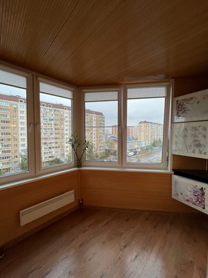 Продам трехкомнатную (3-комн.) квартиру, Руднёвка ул, 12, Москва г