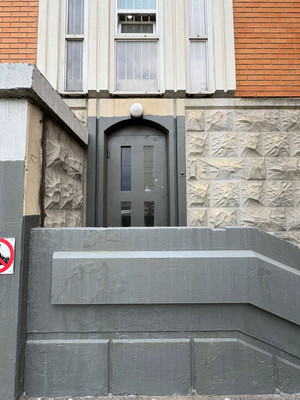 Продам трехкомнатную (3-комн.) квартиру, Руднёвка ул, 12, Москва г