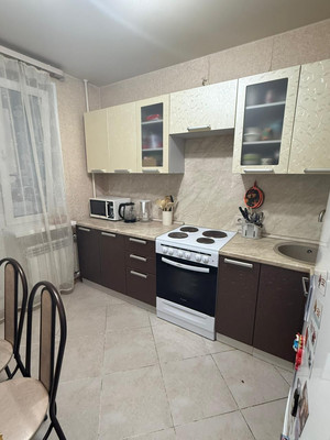 Продам двухкомнатную (2-комн.) квартиру, Колхозная ул, 20, Услонь д