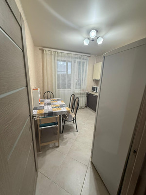 Продам двухкомнатную (2-комн.) квартиру, Колхозная ул, 20, Услонь д