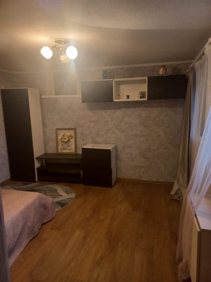 Продам однокомнатную (1-комн.) квартиру, Трудящихся ул, 142, Ростов-на-Дону г