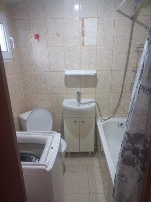 Продам однокомнатную (1-комн.) квартиру, Трудящихся ул, 142, Ростов-на-Дону г