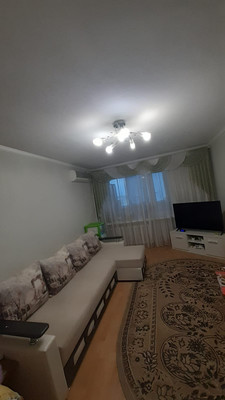 Продам двухкомнатную (2-комн.) квартиру, Таганрогская ул, 126, Ростов-на-Дону г