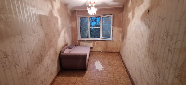 Продам многокомнатную квартиру, 25 Октября пр-кт, 56, Гатчина г