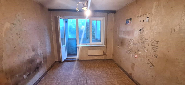 Продам многокомнатную квартиру, 25 Октября пр-кт, 56, Гатчина г