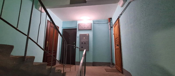 Продам многокомнатную квартиру, 25 Октября пр-кт, 56, Гатчина г