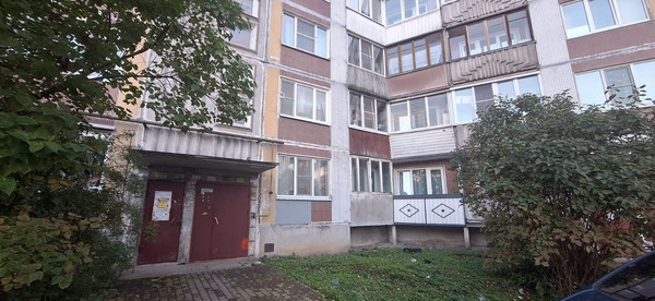 Продам многокомнатную квартиру, 25 Октября пр-кт, 56, Гатчина г