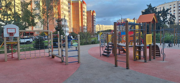 Продам многокомнатную квартиру, 25 Октября пр-кт, 56, Гатчина г