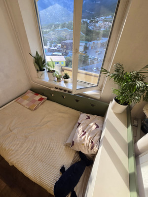 Продам трехкомнатную (3-комн.) квартиру, Крупской ул, 52, Ялта г