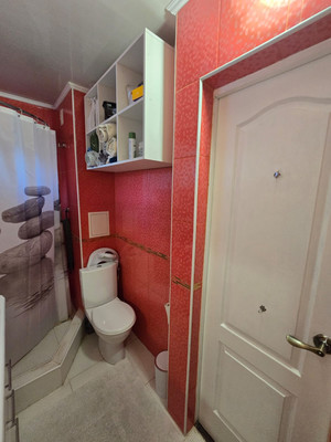 Продам трехкомнатную (3-комн.) квартиру, Крупской ул, 52, Ялта г