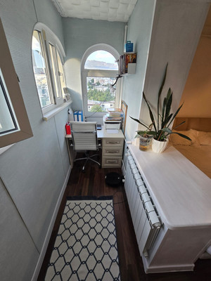 Продам трехкомнатную (3-комн.) квартиру, Крупской ул, 52, Ялта г