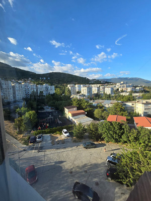 Продам трехкомнатную (3-комн.) квартиру, Крупской ул, 52, Ялта г