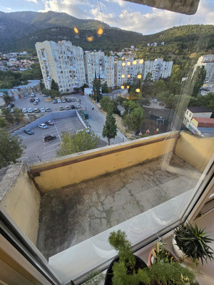 Продам трехкомнатную (3-комн.) квартиру, Крупской ул, 52, Ялта г