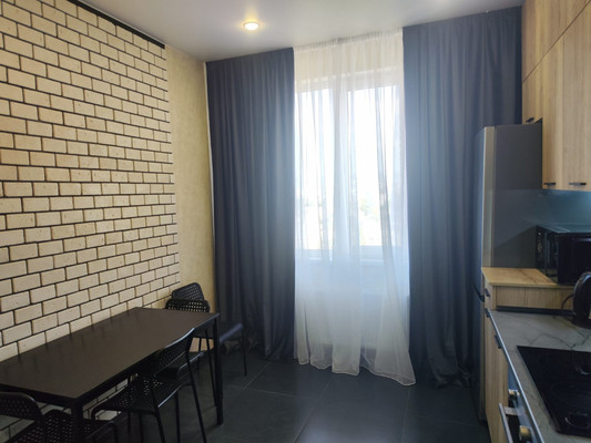 Продам двухкомнатную (2-комн.) квартиру, Крымской весны ул, 5к2, Мирное с