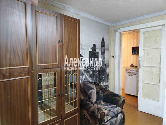 Продам двухкомнатную (2-комн.) квартиру, Ветеранов пр-кт, 156, Санкт-Петербург г