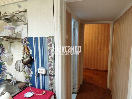 Продам двухкомнатную (2-комн.) квартиру, Ветеранов пр-кт, 156, Санкт-Петербург г