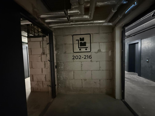 Продам гараж 6,7 м2, Куприна пр-кт, 7к1, Сосенское п