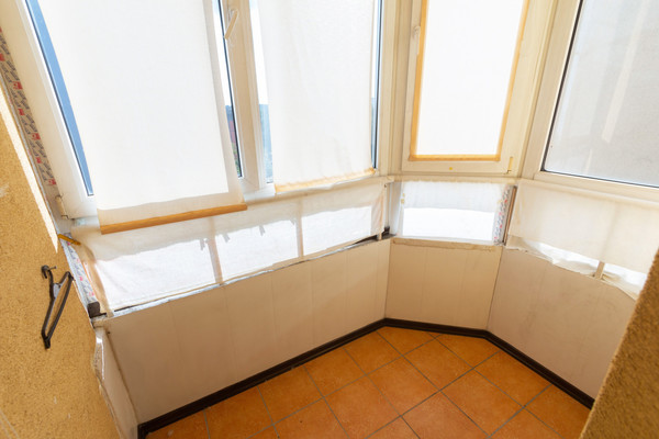 Продам двухкомнатную (2-комн.) квартиру, А.Суворова ул, 40, Калининград г