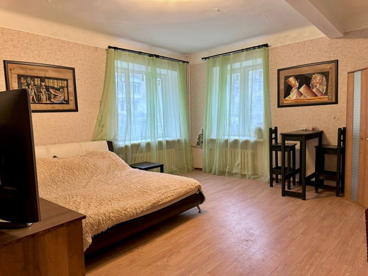 Продам трехкомнатную (3-комн.) квартиру, Колодезная ул, 7к2, Москва г